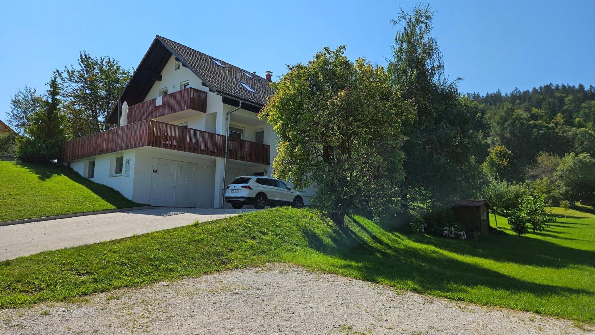 Apartments Perla Zgornje Gorje Ngoại thất bức ảnh